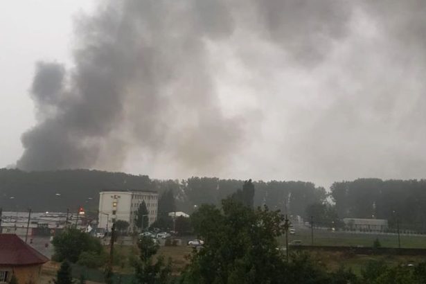incendiu violent la o cladire de birouri in pitesti