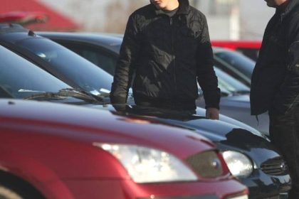 Arges Afacere ilegala cu piese auto second hand