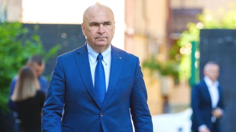 Bolojan intra la rupere concedieri in Arges si CJ