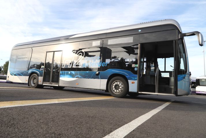 Nou autobuz prezentat la Pitesti