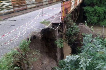 Drumul din Arges ramane inchis nervii soferilor explodeaza