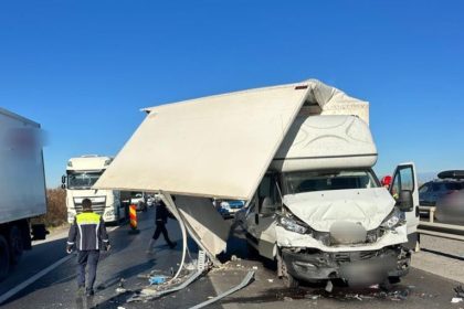 Doua accidente pe A1 Urgenta acum