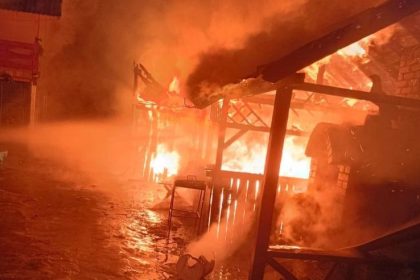 incendiu devastator in arges flacari puternice panica generala