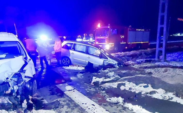 Val de accidente in Arges in ultimele 24 de ore 17 masini implicate si victime