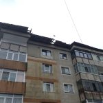 Arges in prezent Stalp cazut tabla de pe acoperis ravashita de vant