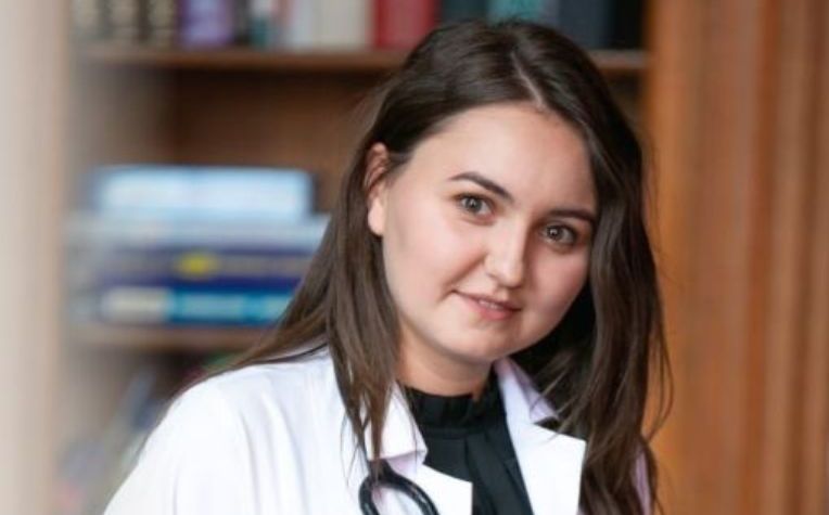 Medic de excelenta la Medicover Dr Luca Experienta obtinuta in SUA Franta si Anglia