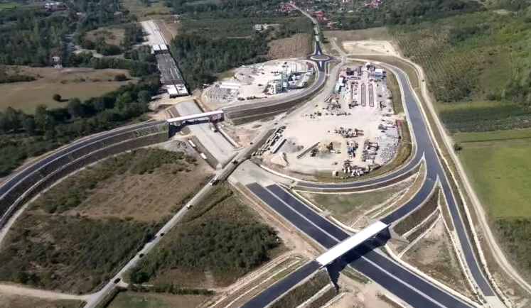 Veste uimitoare despre tronsonul de autostrada Tigveni Curtea de Arges