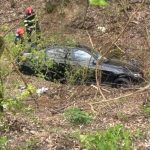 Arges A intrat cu masina in padure soferul era baut