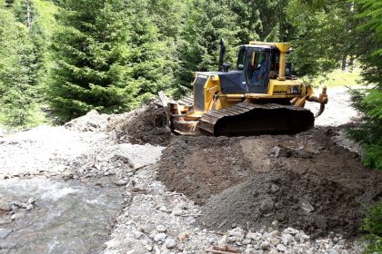 Arges Alunecare de terren tronson restrictionat timp de 3 luni