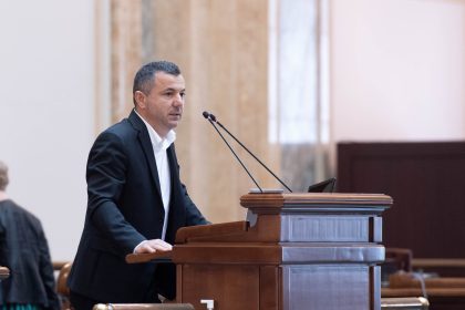 Cine protejeaza baietii destepti Narcis Mircescu aduce acuzatii
