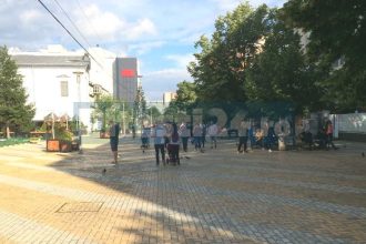 Doua zile de festival pe straile din Pitesti