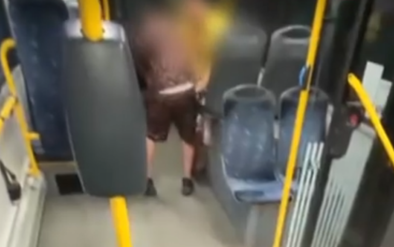 Femeia care a folosit spray lacrimogen in autobuzul Publitrans a fost arestata