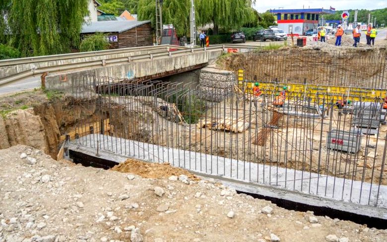 Exclusiv Un nou pod va fi construit in Arges Largirea drumului