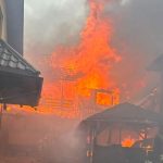 Flacari puternice in Arges Incendiu violent in desfasurare