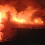 incendiu devastator in arges o victima a fost preluata de smurd