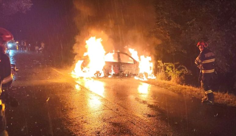 Cumplit Un sofer in varsta de 21 de ani grav ranit intr un accident in Arges