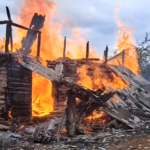 incendiu devastator in arges pompierii si smurd ul intervin