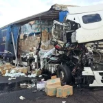 Accident grav în Argeș: două TIR-uri s-au ciocnit violent