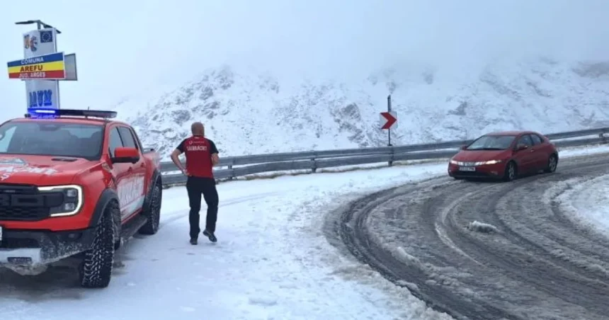 Iarna a lovit cu putere în Argeș la munte